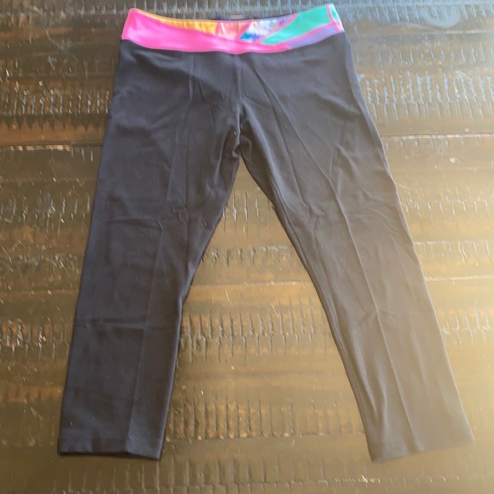 Girls iviva capris